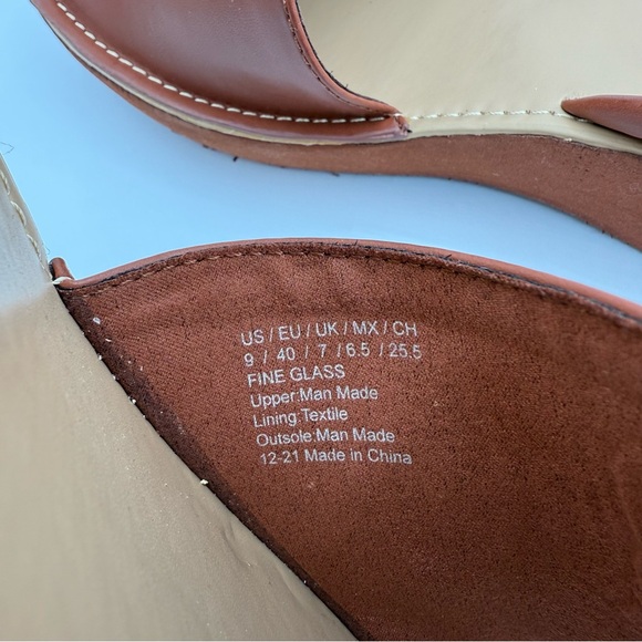 Kenneth Cole Reaction Fine Glass Brown Platform Wedge Sandals Slingback Size 9 - Picture 8 of 14